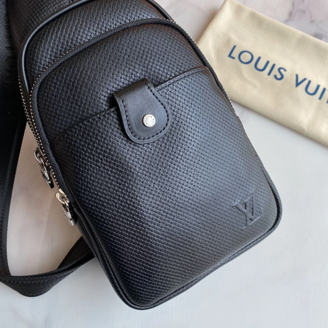 Mens Louis Vuitton Waist Chest Packs Thermal 92668