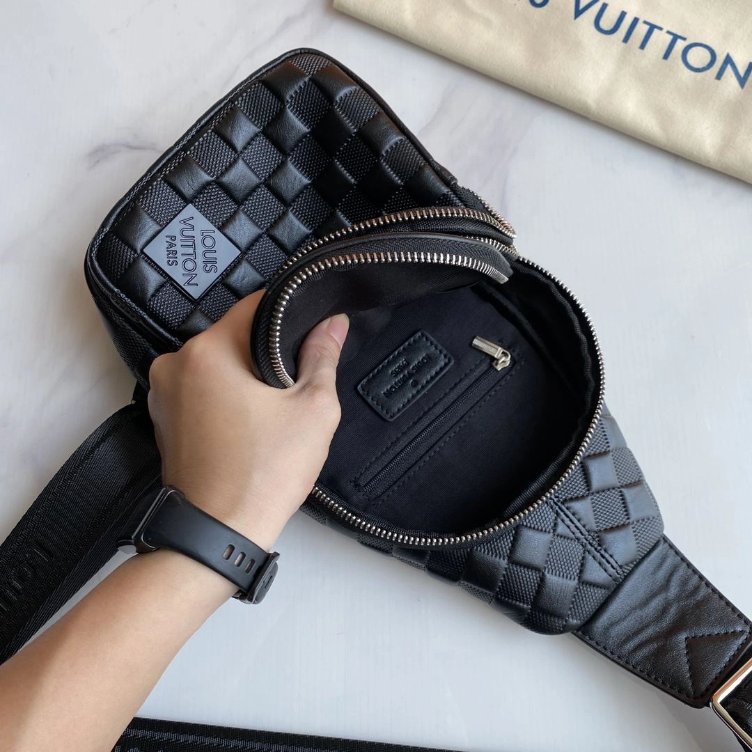 Refined Mens Louis Vuitton Waist Chest Packs 92666