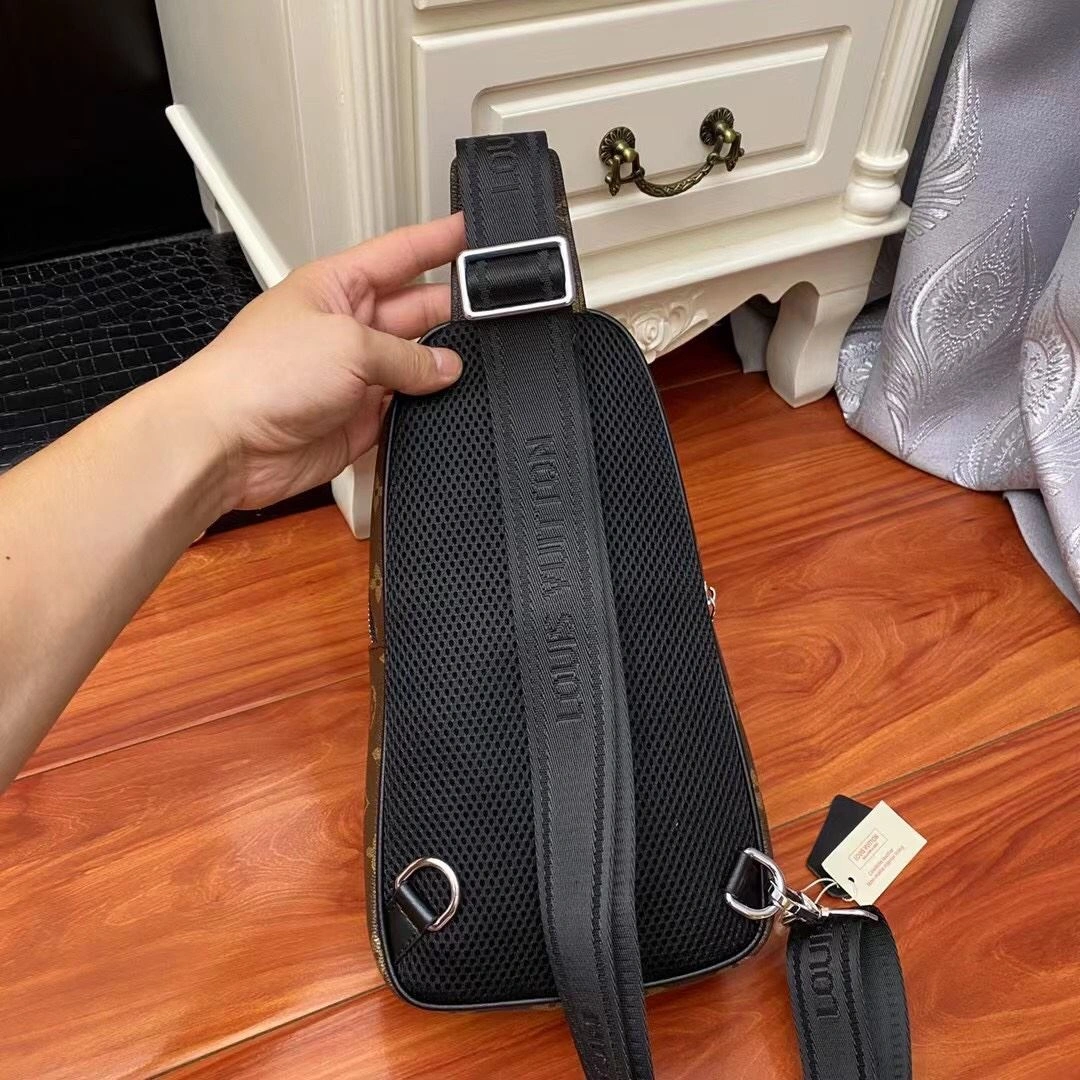 StreetReady Mens Louis Vuitton Waist Chest Packs 92648