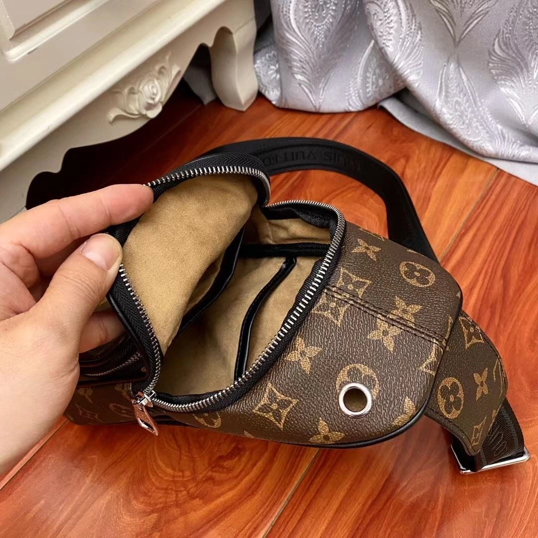 StreetReady Mens Louis Vuitton Waist Chest Packs 92648