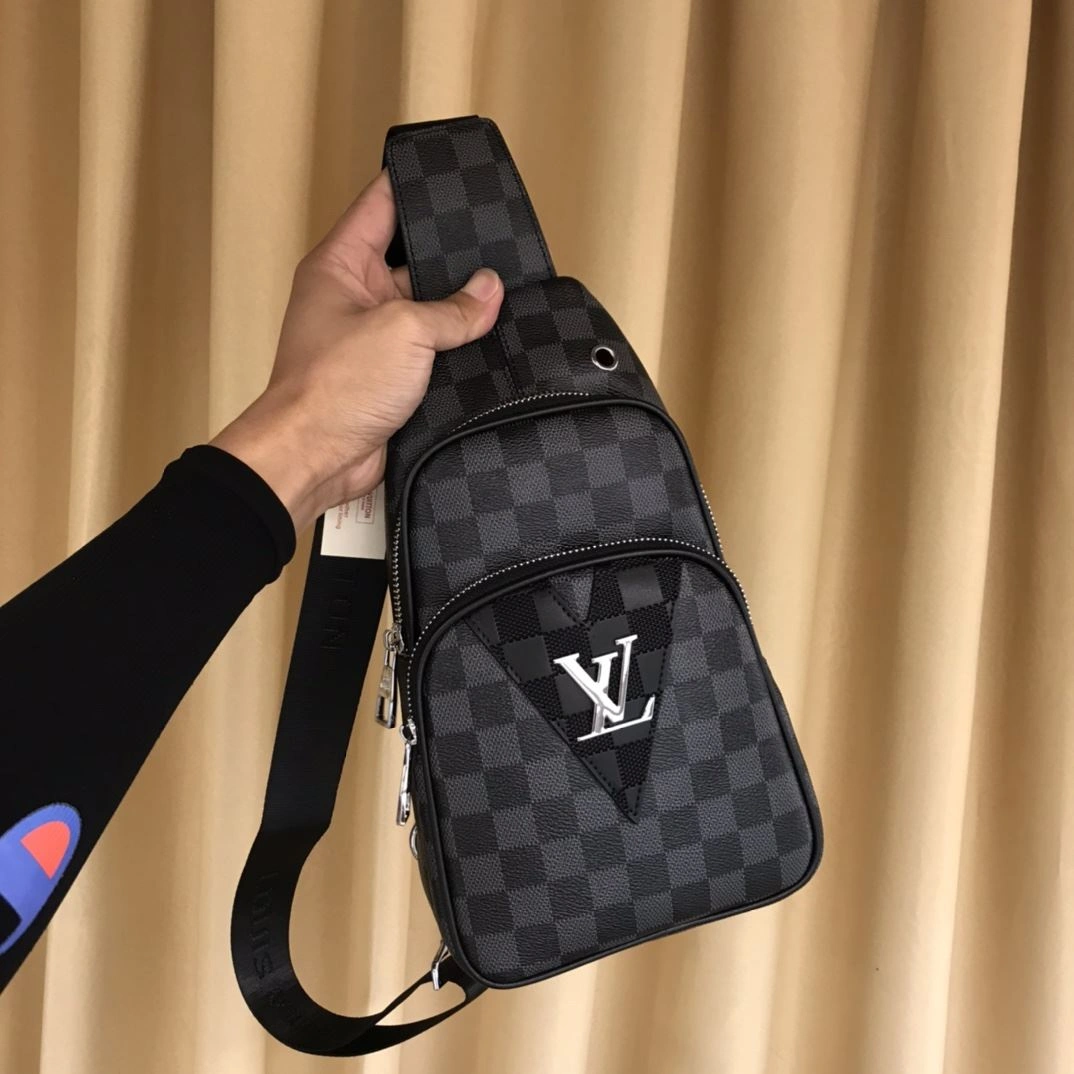Mens Louis Vuitton Waist Chest Packs Versatile 92653