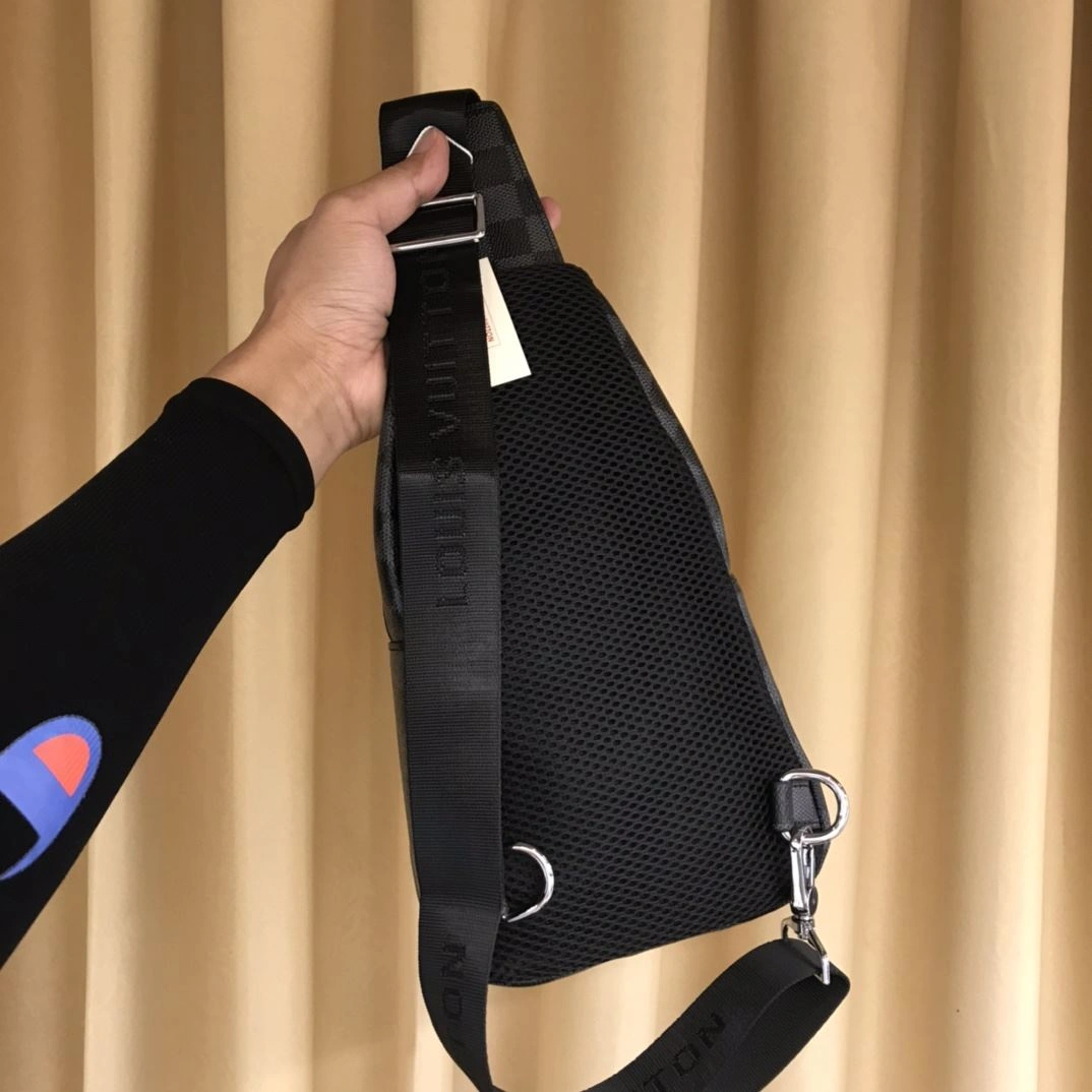 Mens Louis Vuitton Waist Chest Packs Versatile 92653