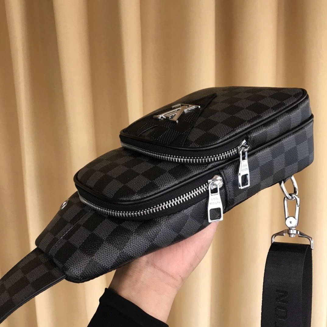 Mens Louis Vuitton Waist Chest Packs Versatile 92653
