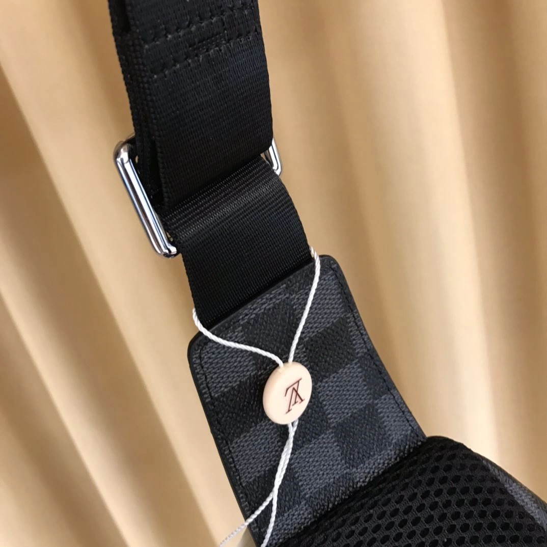 Mens Louis Vuitton Waist Chest Packs Versatile 92653