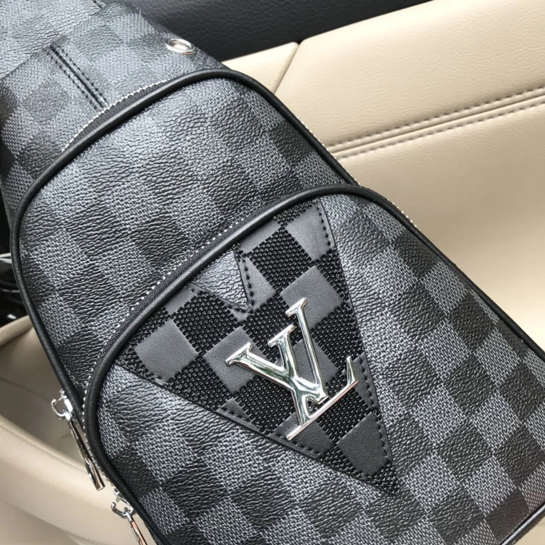 Mens Louis Vuitton Waist Chest Packs Comfortable 92649