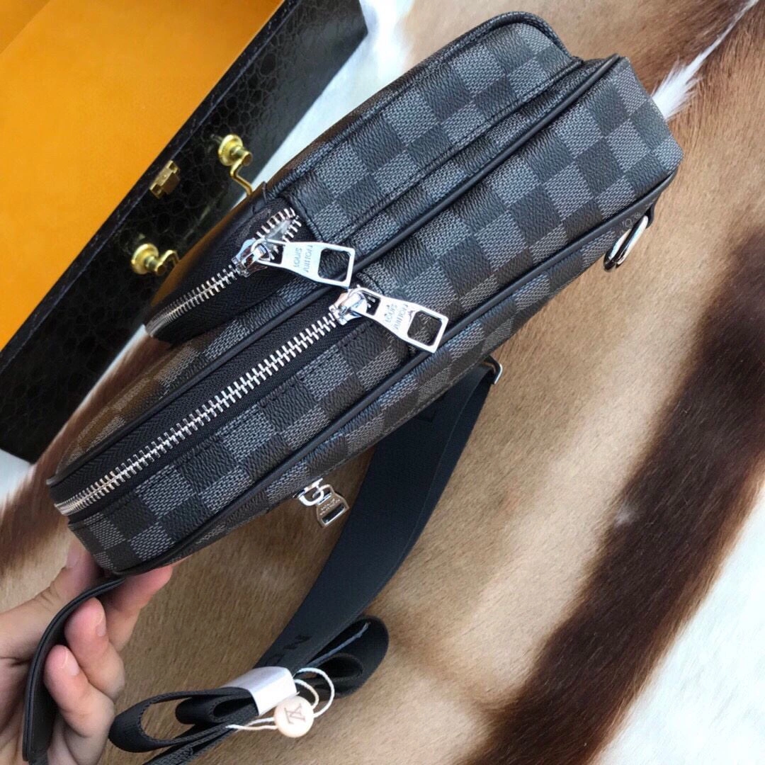Mens Louis Vuitton Waist Chest Packs GoodFit 92658