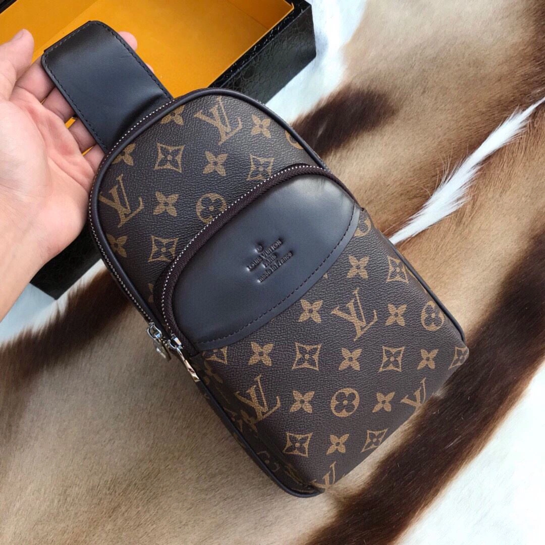 Attractive Mens Louis Vuitton Waist Chest Packs 92660