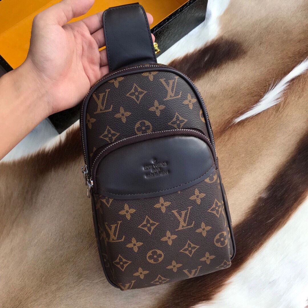 Attractive Mens Louis Vuitton Waist Chest Packs 92660