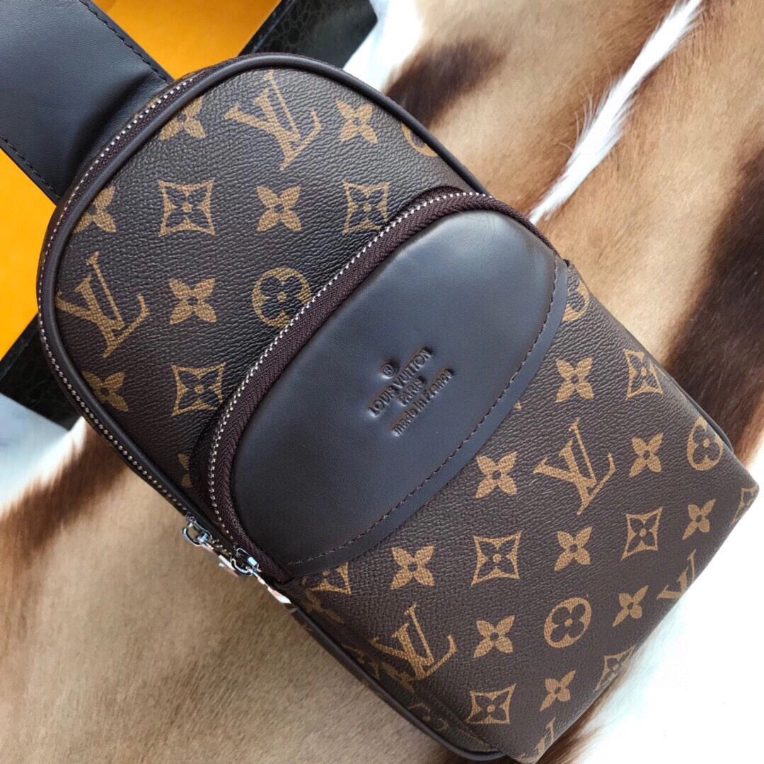 Attractive Mens Louis Vuitton Waist Chest Packs 92660