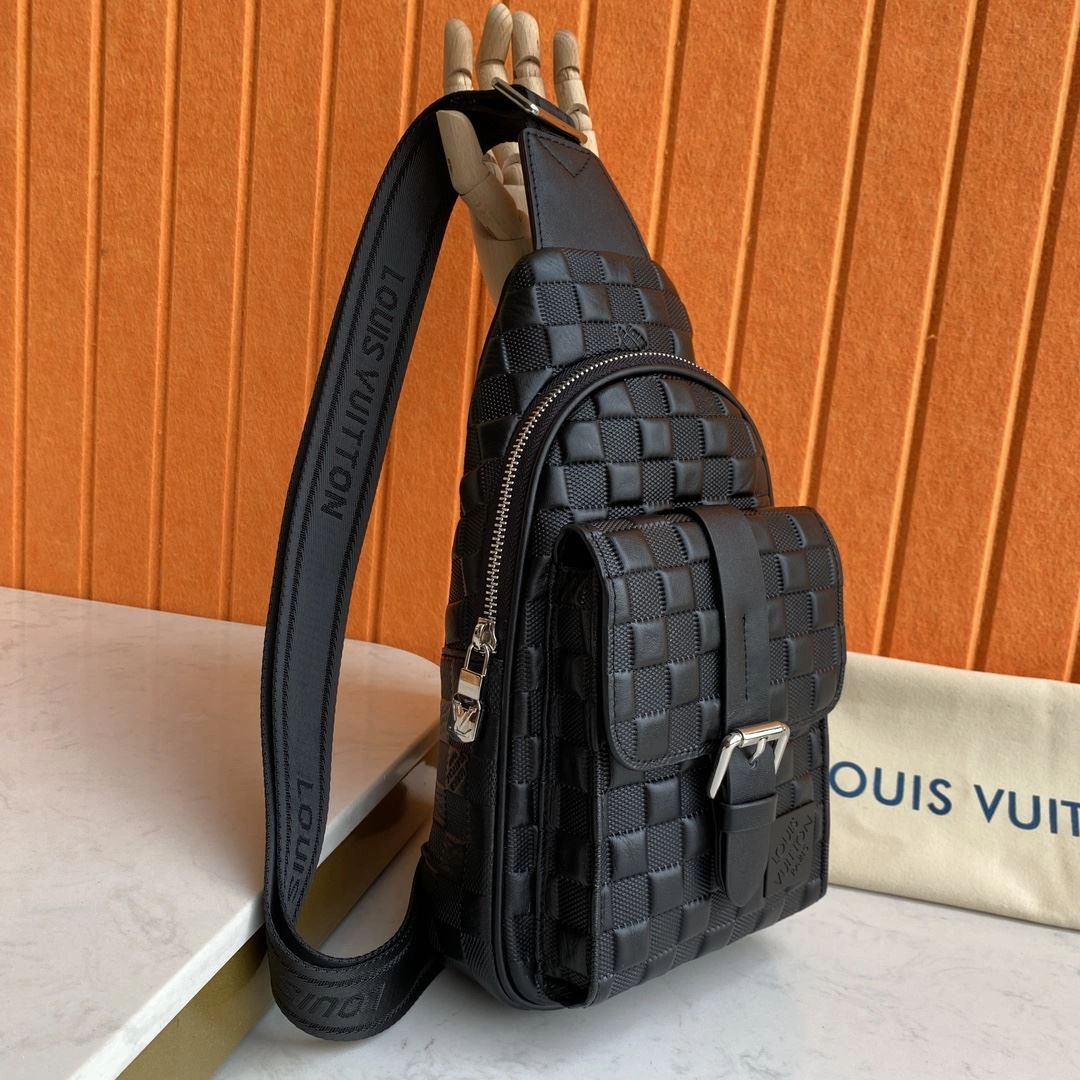Trendy Mens Louis Vuitton Waist Chest Packs 92725