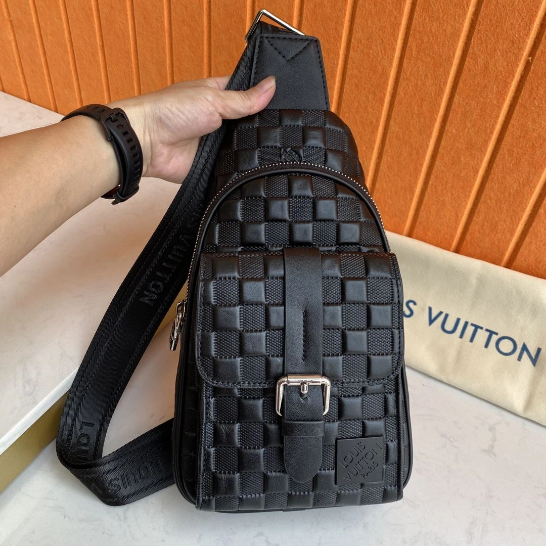Trendy Mens Louis Vuitton Waist Chest Packs 92725