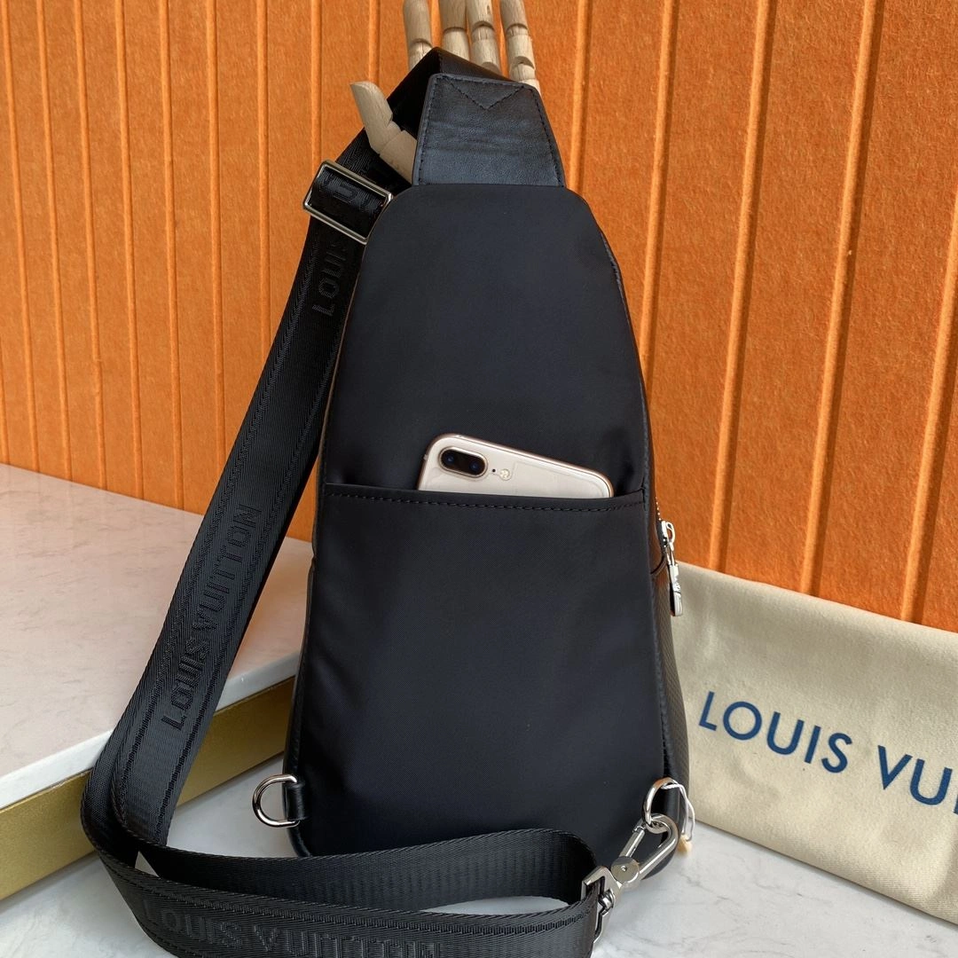 Mens Louis Vuitton Waist Chest Packs Trendsetting 92652