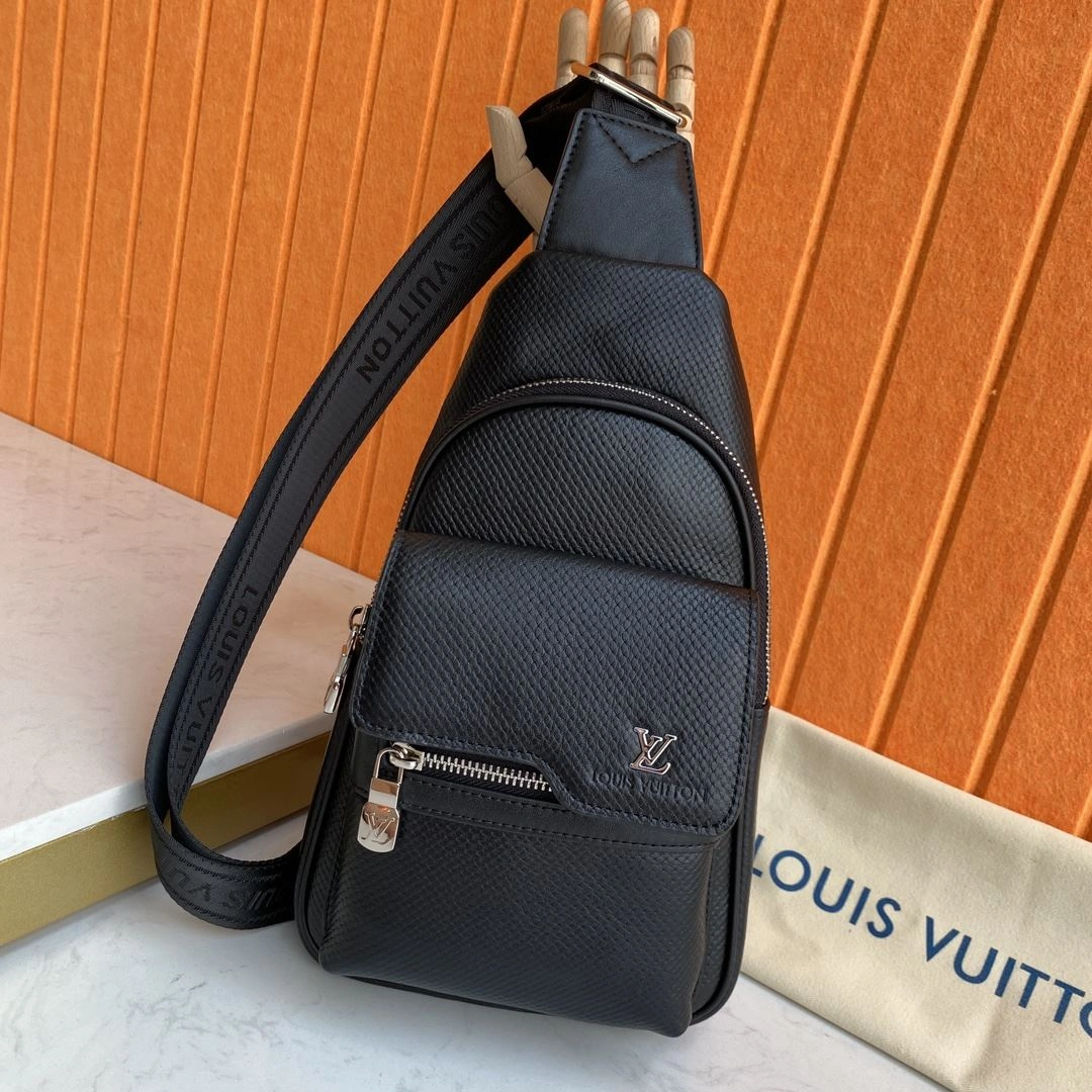 Mens Louis Vuitton Waist Chest Packs Trendsetting 92652