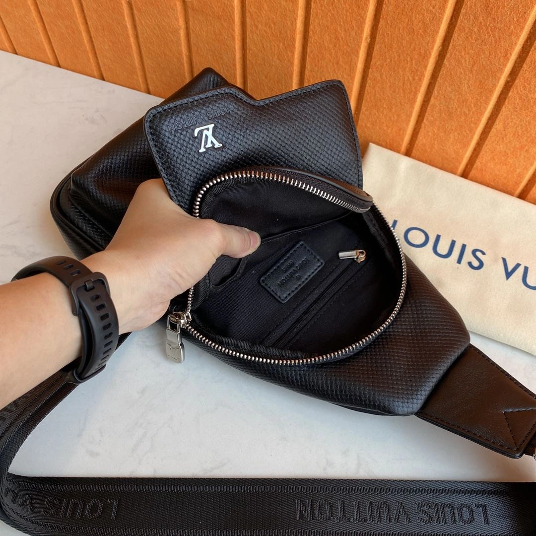 Mens Louis Vuitton Waist Chest Packs Trendsetting 92652