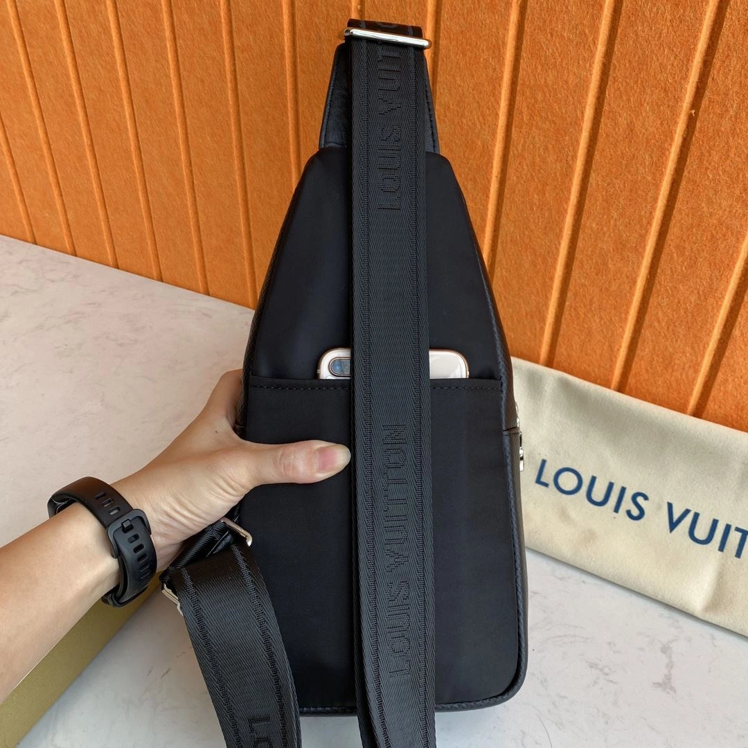 GoodFit Mens Louis Vuitton Waist Chest Packs 92656