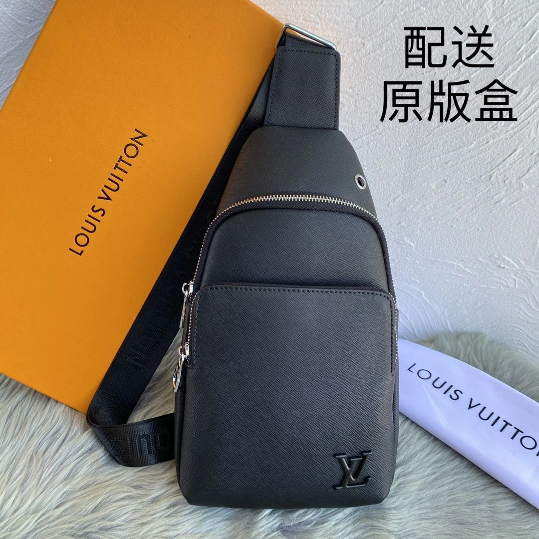 Mens Louis Vuitton Waist Chest Packs Supportive 92644