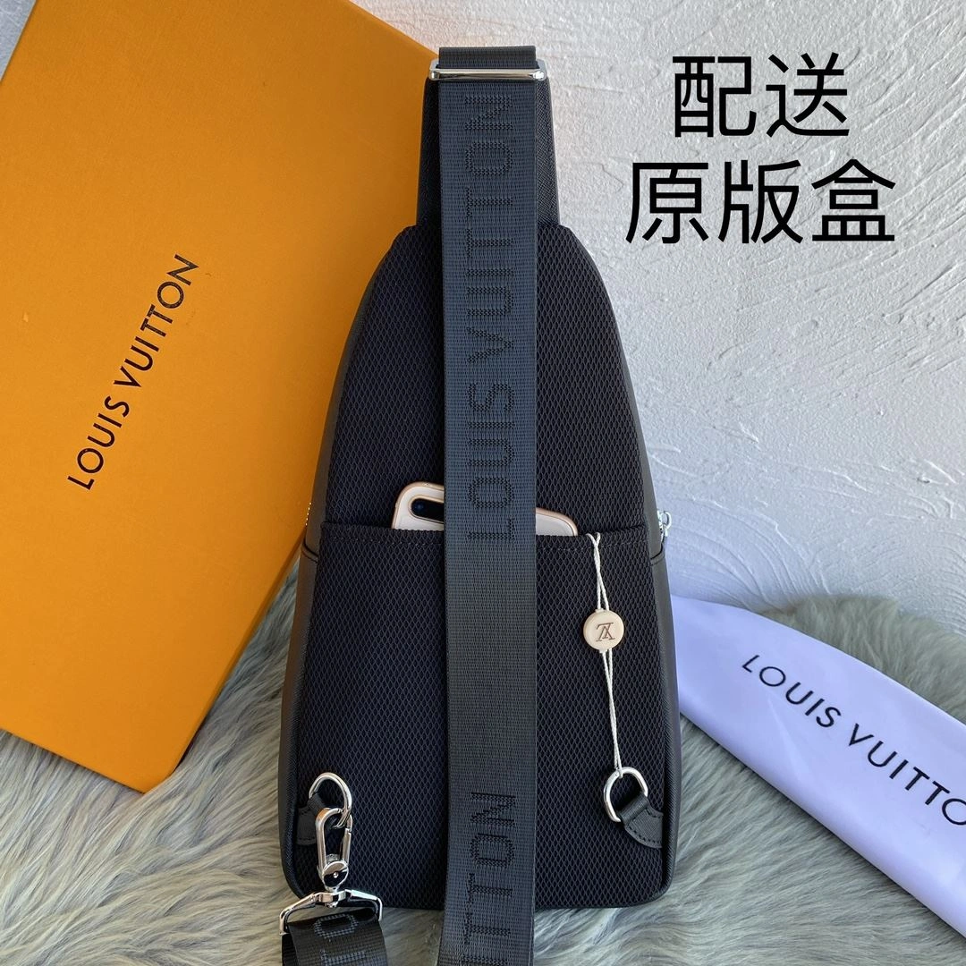 Mens Louis Vuitton Waist Chest Packs Supportive 92644