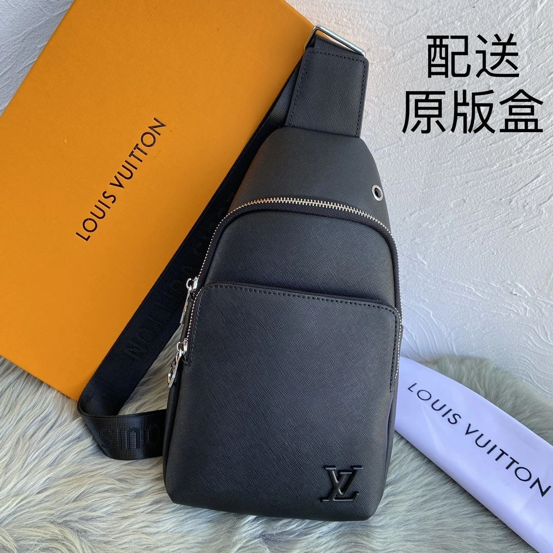 Mens Louis Vuitton Waist Chest Packs Supportive 92644