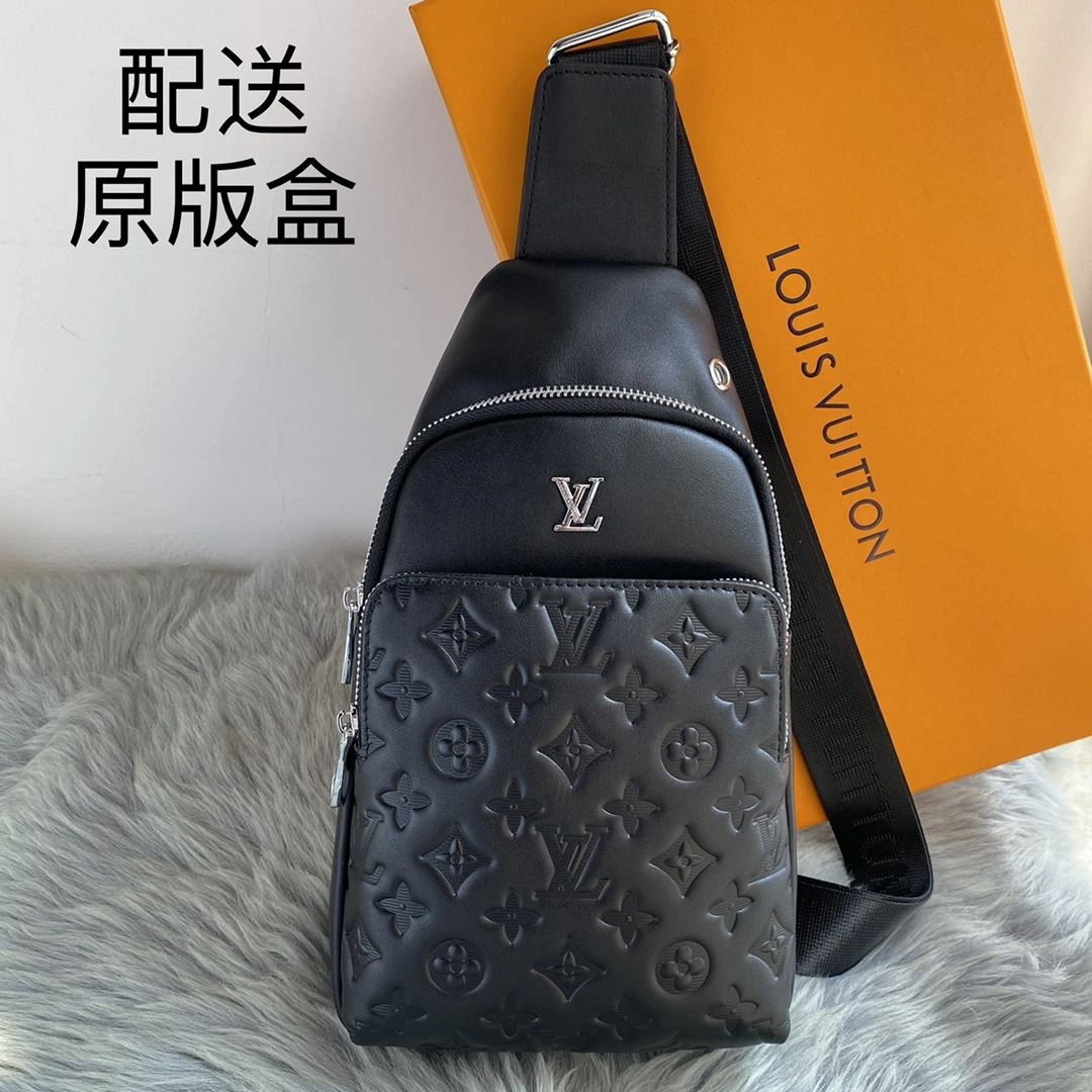 UrbanStyle Mens Louis Vuitton Waist Chest Packs 92646