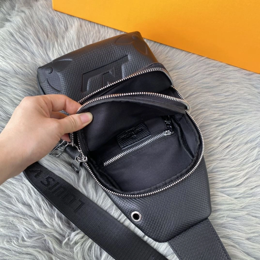EasyMatch Mens Louis Vuitton Waist Chest Packs 92640