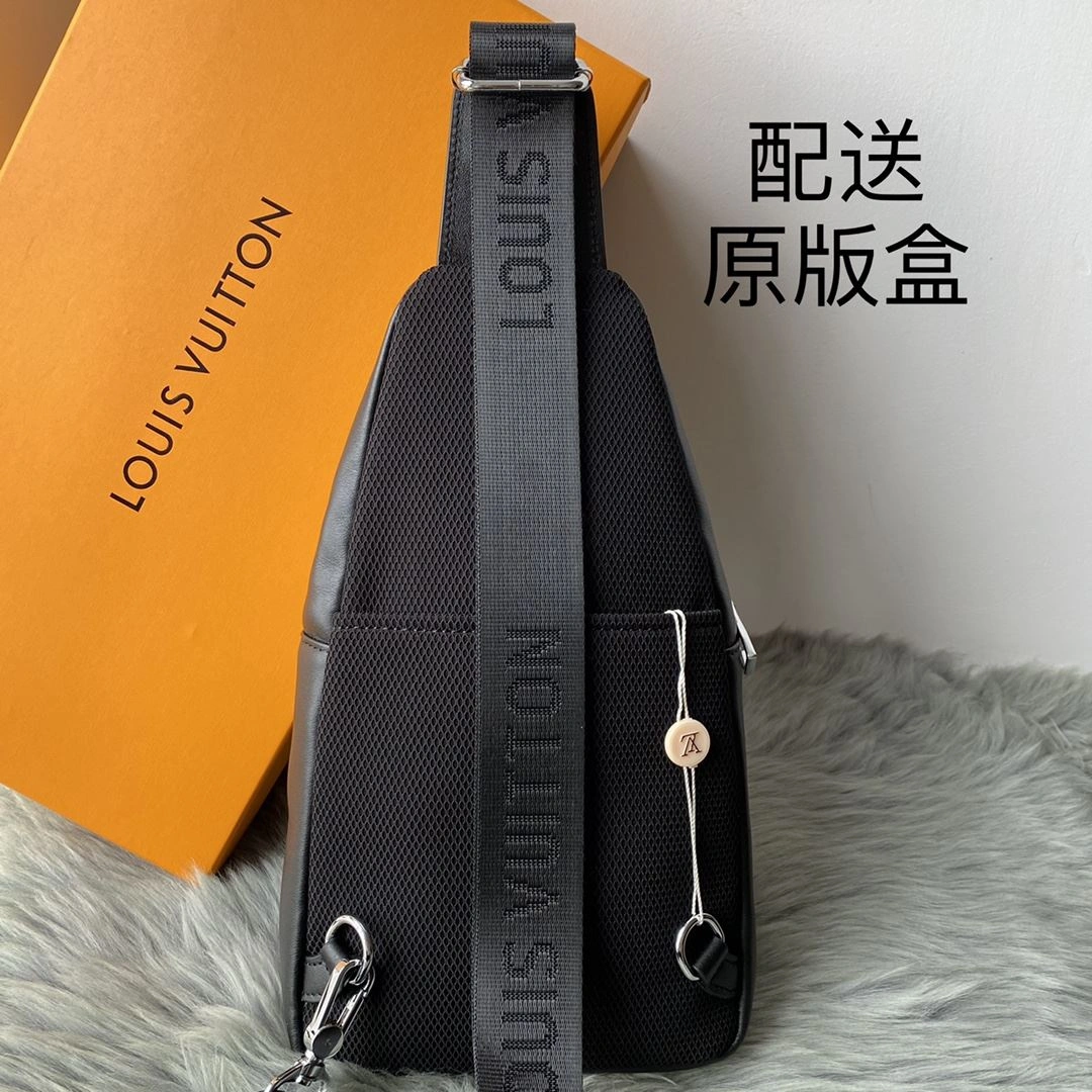 Chic Mens Louis Vuitton Waist Chest Packs 92639
