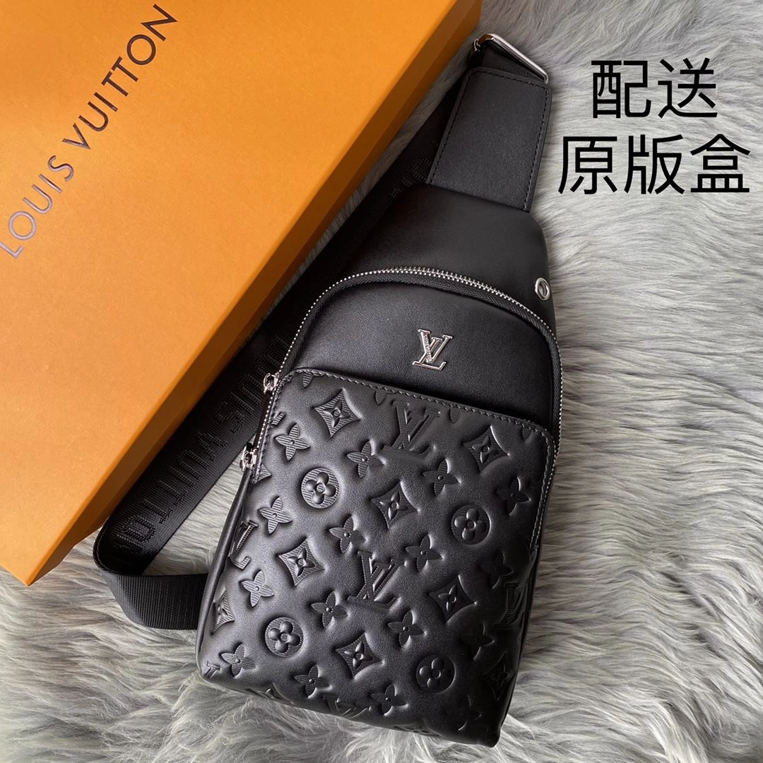 Chic Mens Louis Vuitton Waist Chest Packs 92639