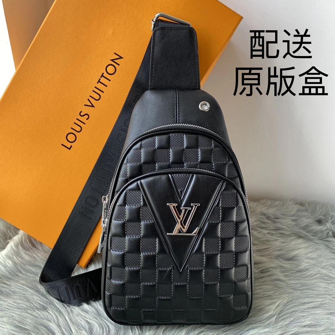 Mens Louis Vuitton Waist Chest Packs StreetReady 92637