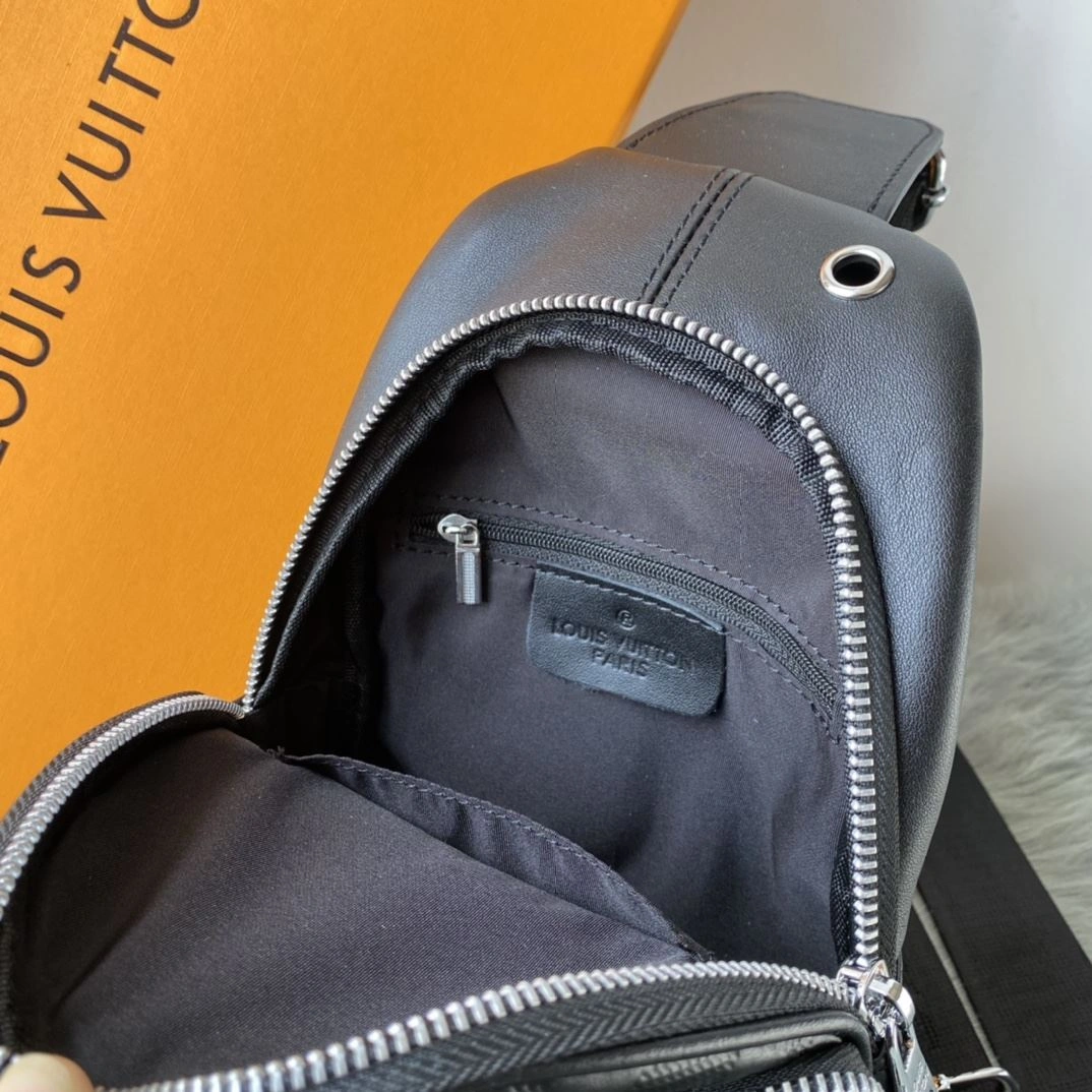 Mens Louis Vuitton Waist Chest Packs StreetReady 92637