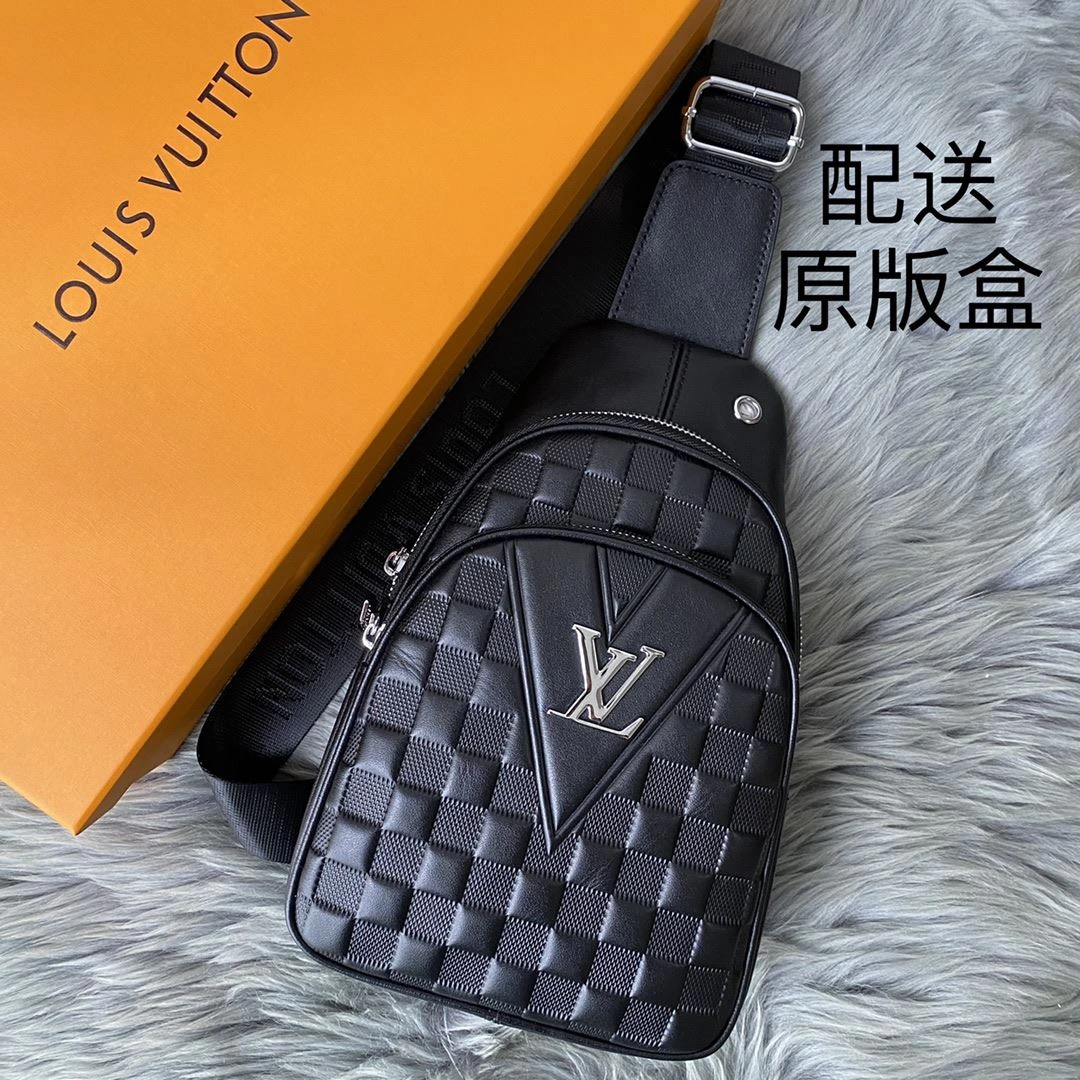 Mens Louis Vuitton Waist Chest Packs StreetReady 92637