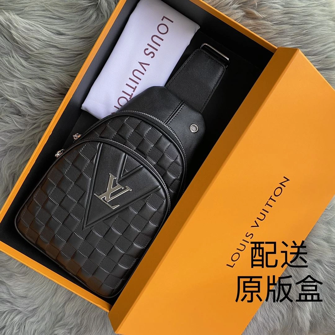 Mens Louis Vuitton Waist Chest Packs StreetReady 92637