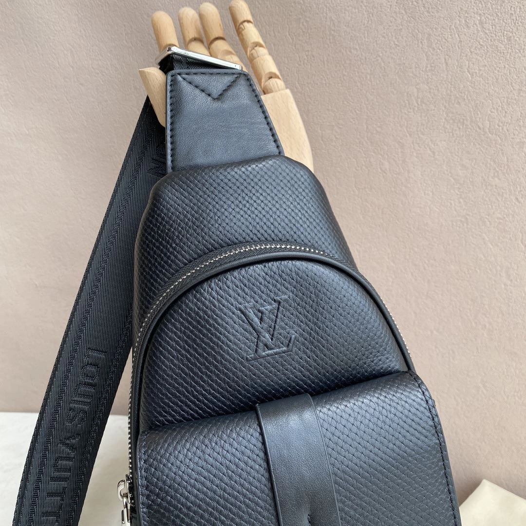Effortless Mens Louis Vuitton Waist Chest Packs 92667