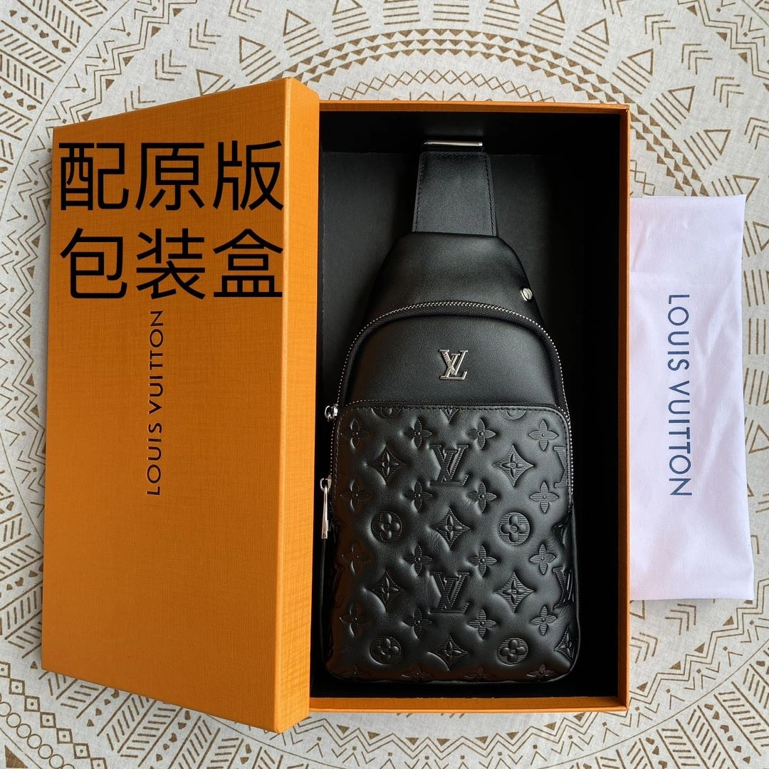 SoftTouch Mens Louis Vuitton Waist Chest Packs 92630