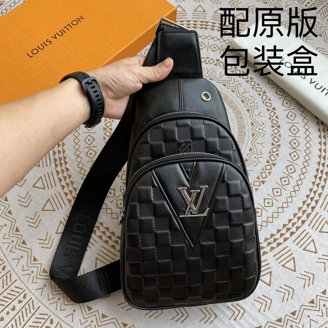 Mens Louis Vuitton Waist Chest Packs RelaxedFit 92629