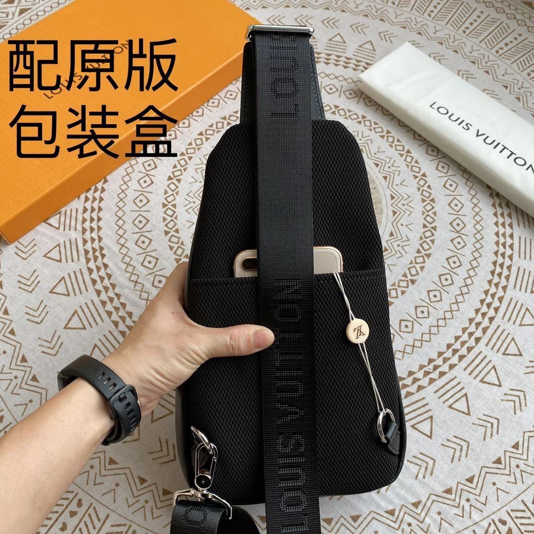 Mens Louis Vuitton Waist Chest Packs RelaxedFit 92629
