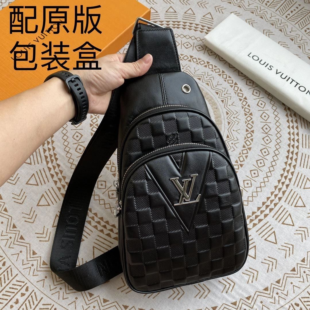 Mens Louis Vuitton Waist Chest Packs RelaxedFit 92629