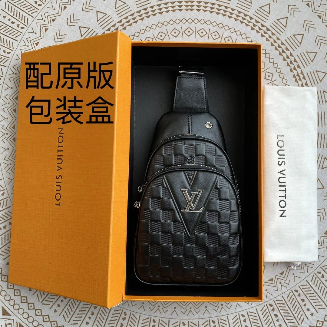 Mens Louis Vuitton Waist Chest Packs RelaxedFit 92629