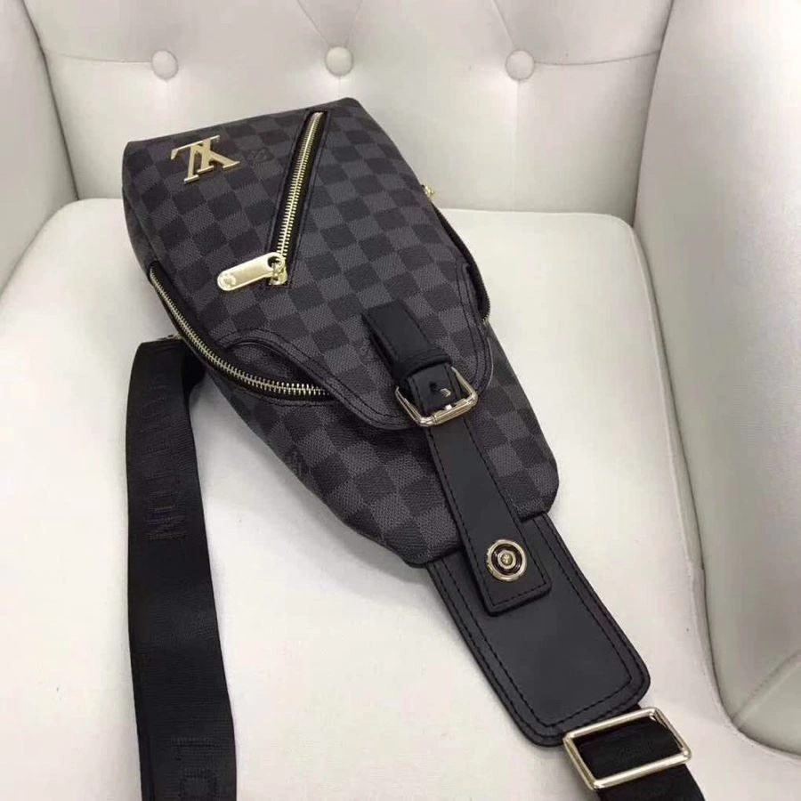 Lightweight Mens Louis Vuitton Waist Chest Packs 92641