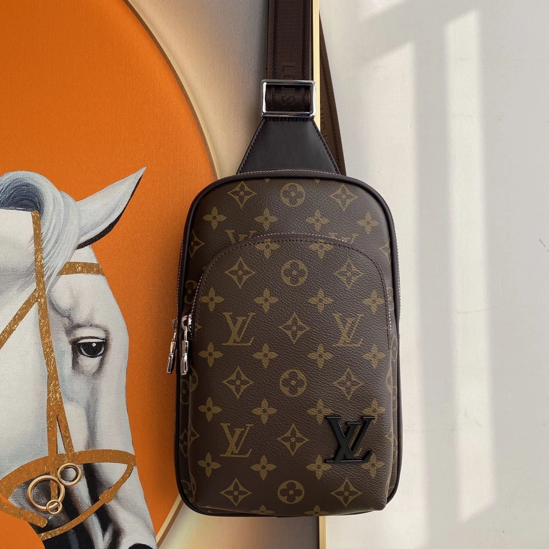 Breathable Mens Louis Vuitton Waist Chest Packs 91645