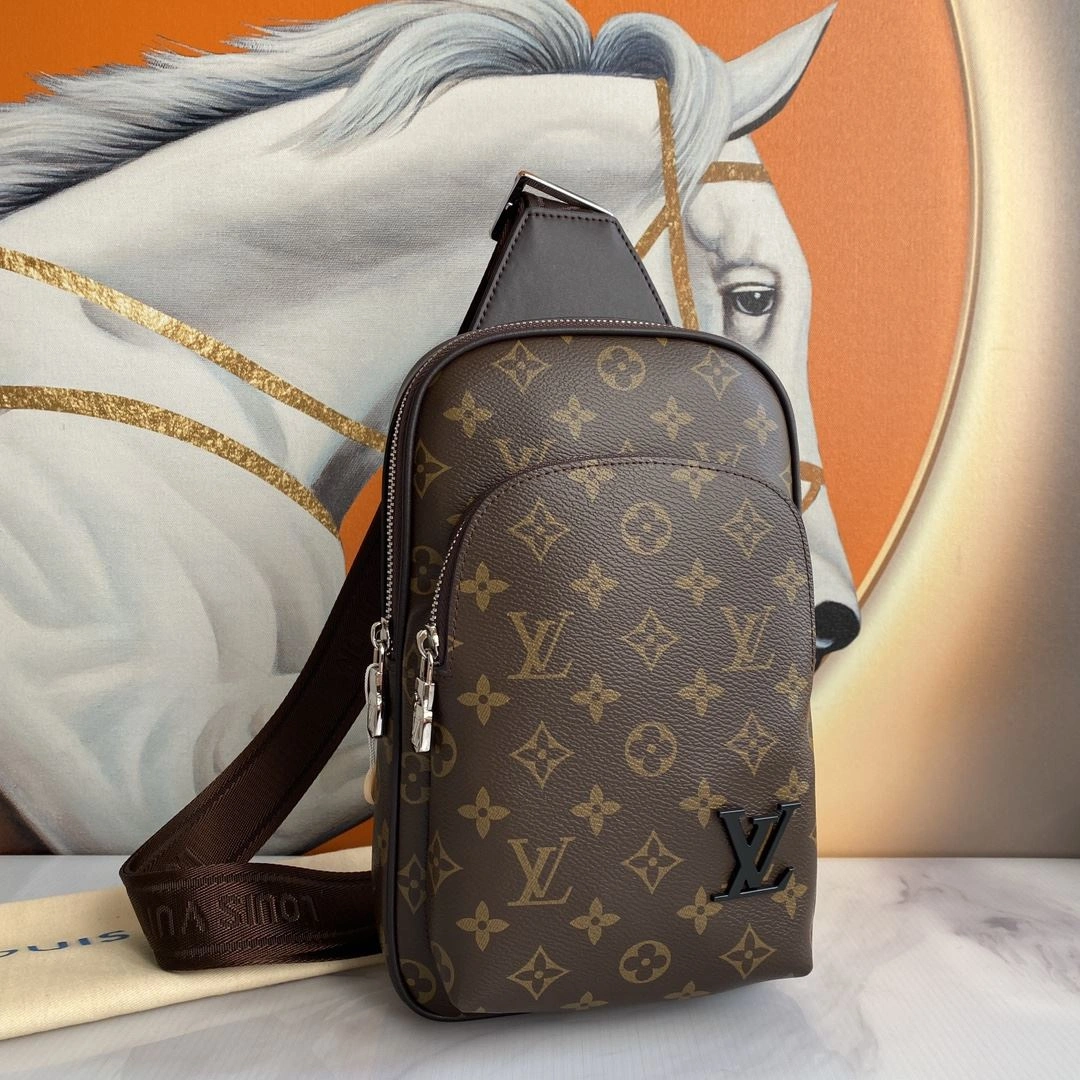 Breathable Mens Louis Vuitton Waist Chest Packs 91645