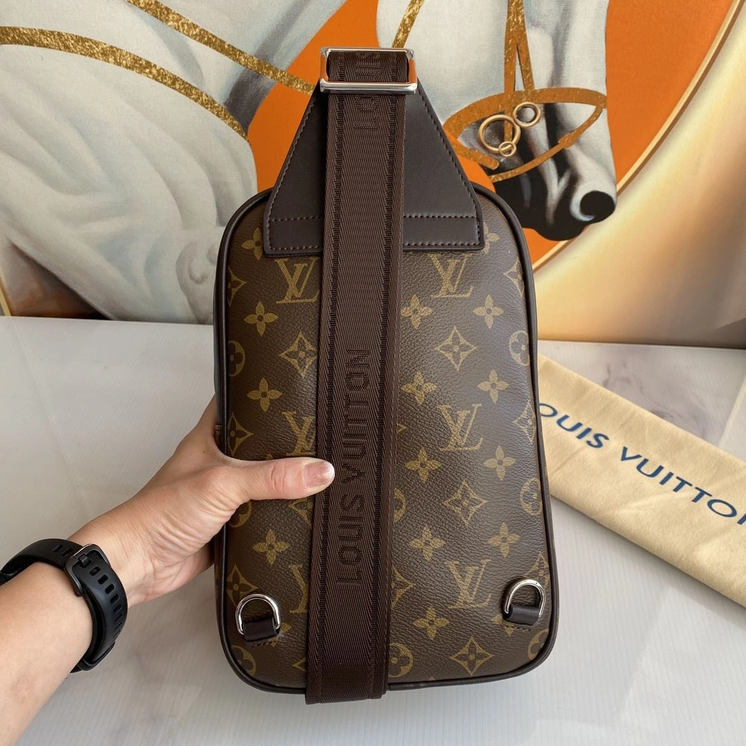 Breathable Mens Louis Vuitton Waist Chest Packs 91645