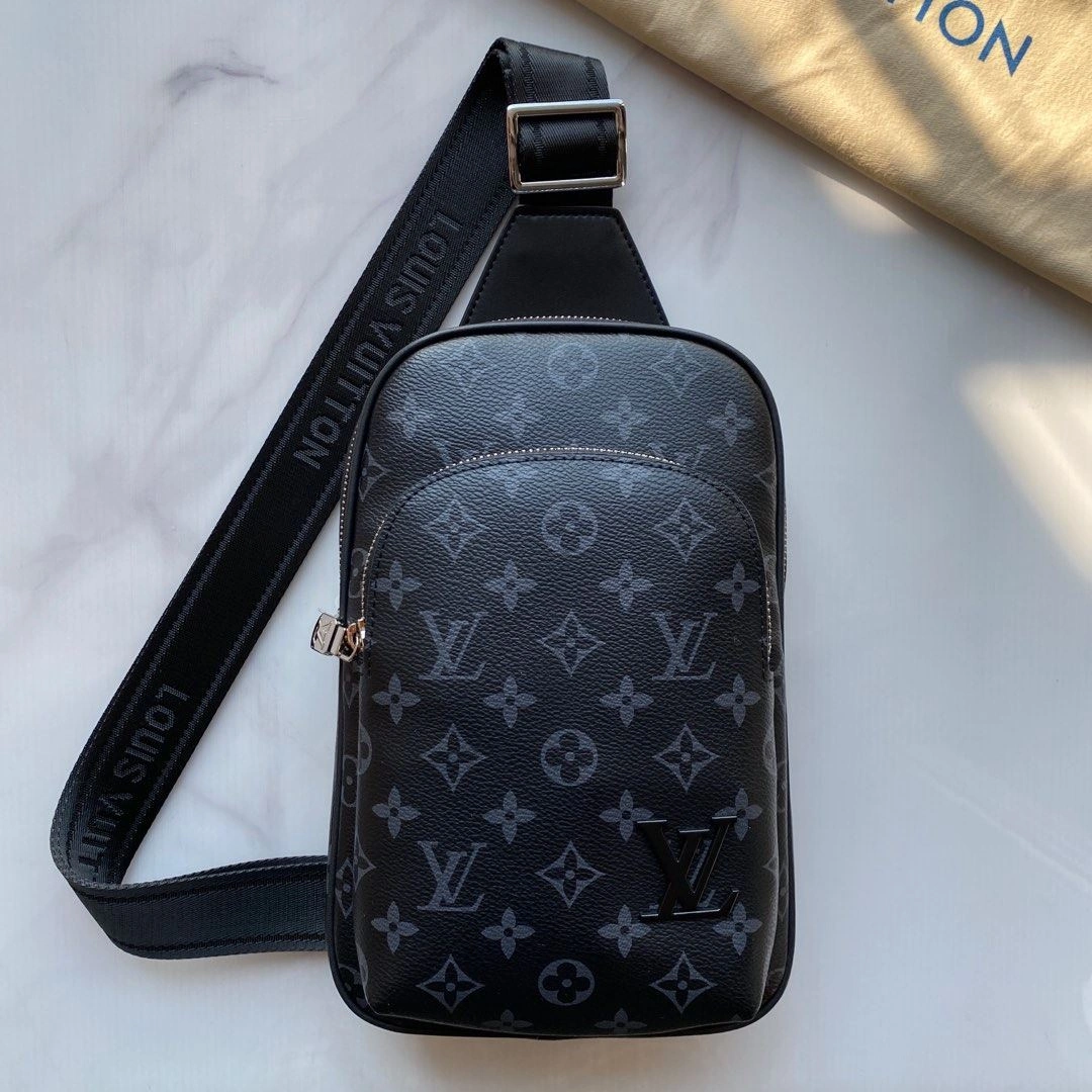 Mens Louis Vuitton Waist Chest Packs Fashionable 91639