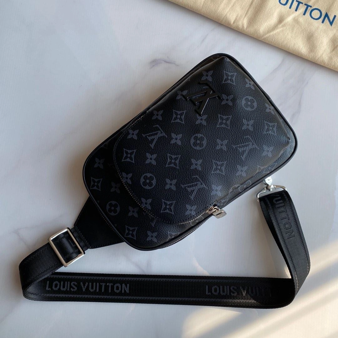 Mens Louis Vuitton Waist Chest Packs Fashionable 91639