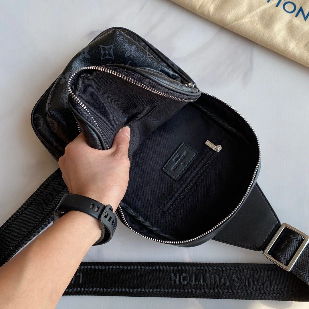 Mens Louis Vuitton Waist Chest Packs Fashionable 91639