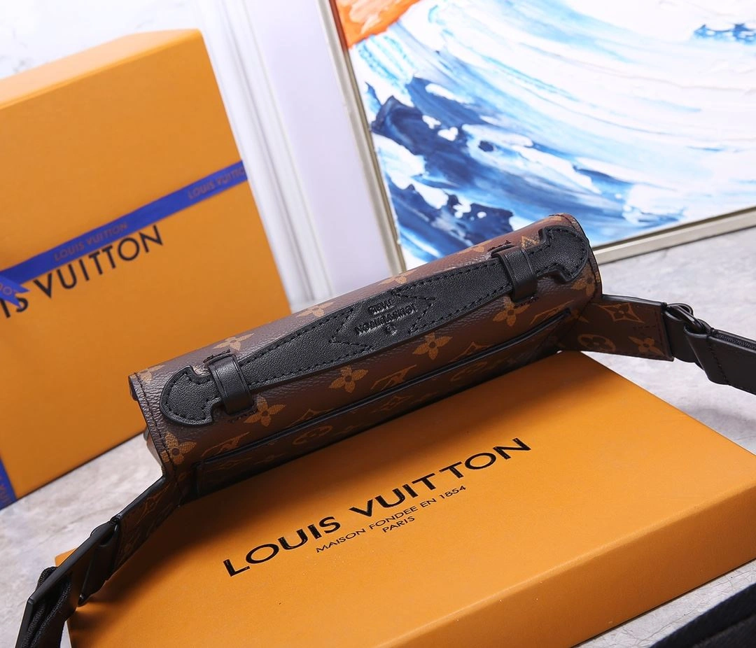 Mens Louis Vuitton Waist Chest Packs Practical 91636