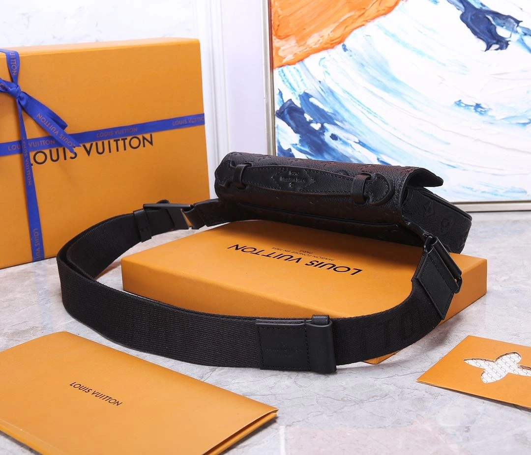 AllSeason Mens Louis Vuitton Waist Chest Packs 91634