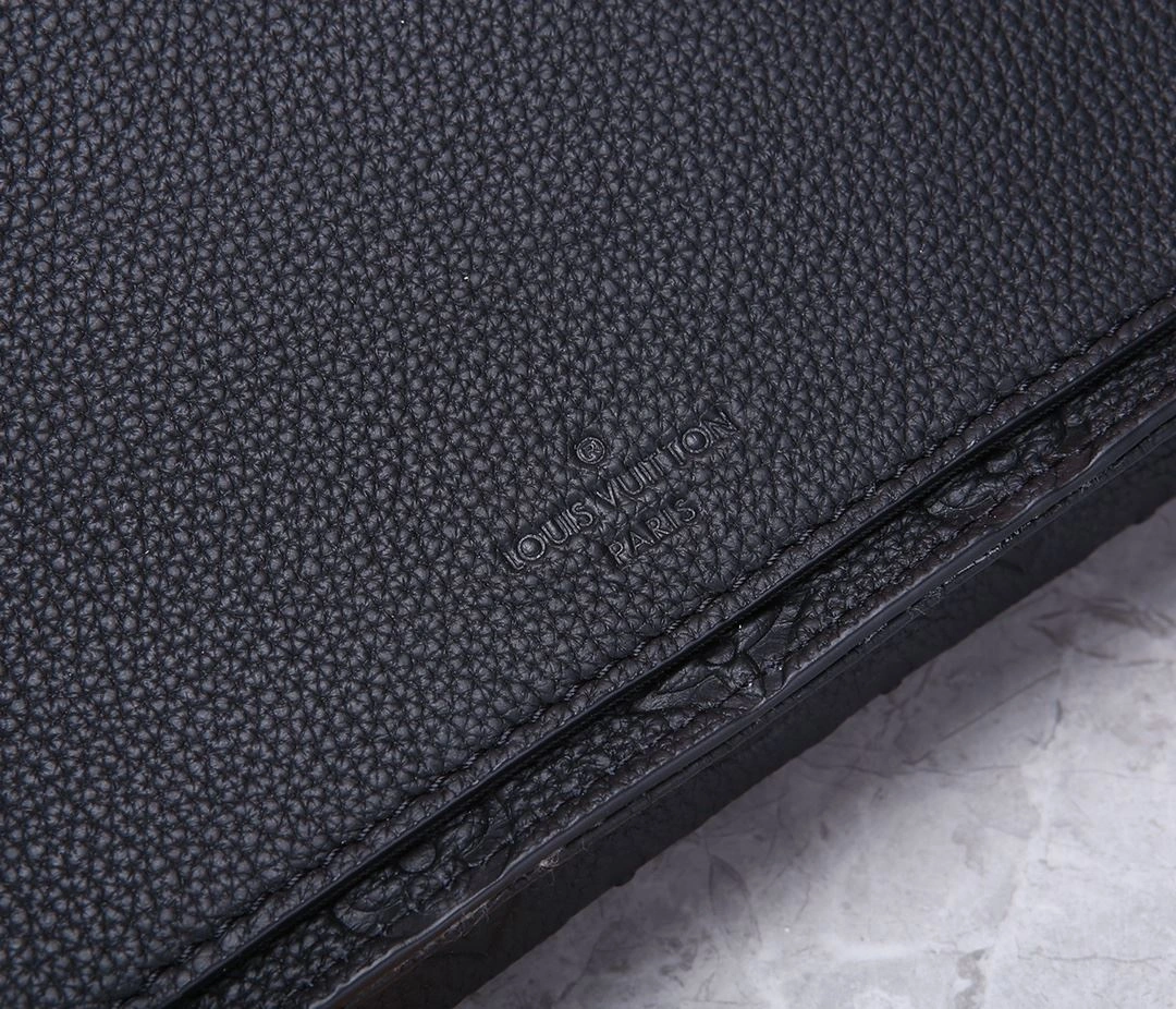 AllSeason Mens Louis Vuitton Waist Chest Packs 91634