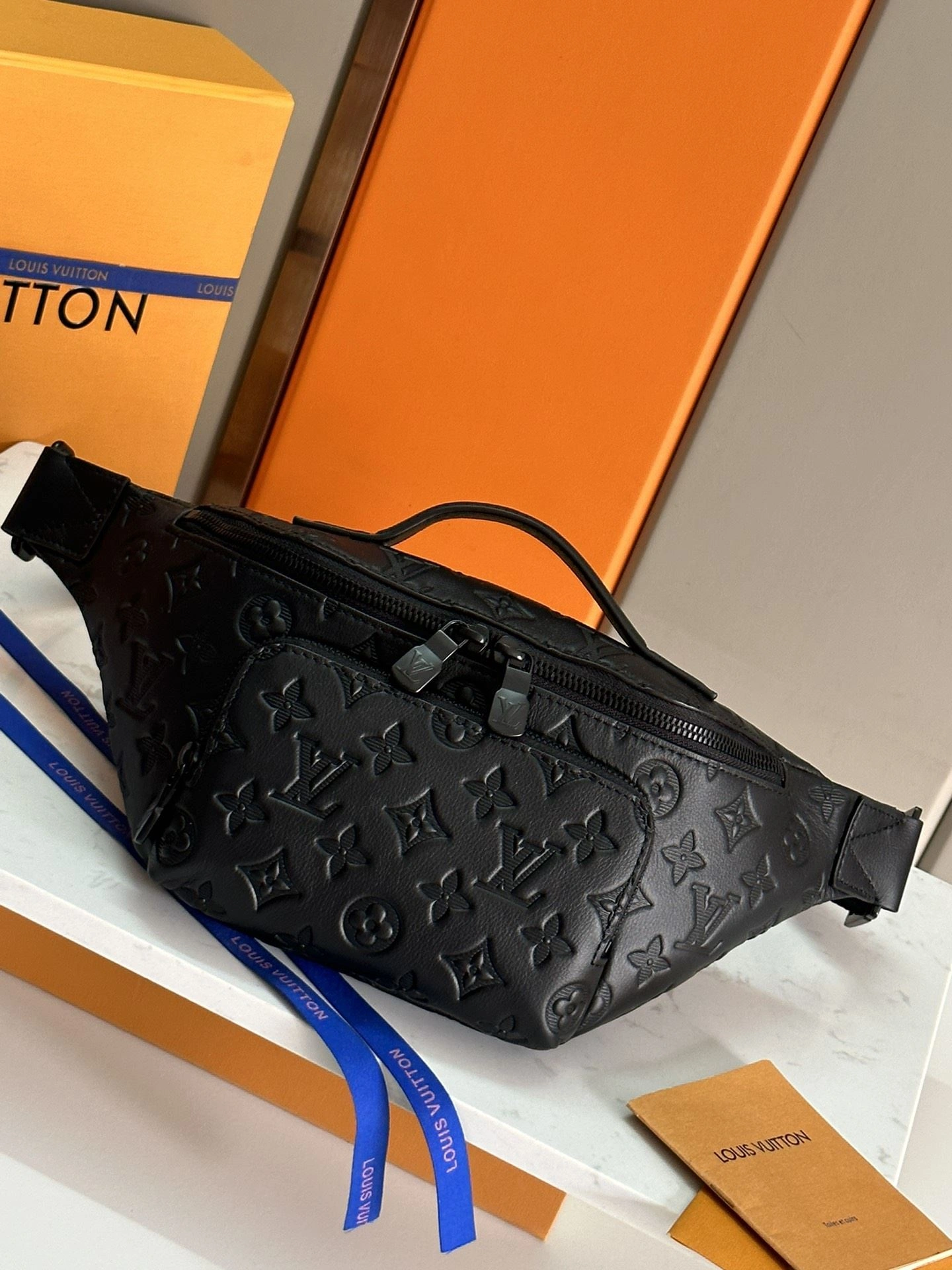 Minimalist Mens Louis Vuitton Waist Chest Packs 91624