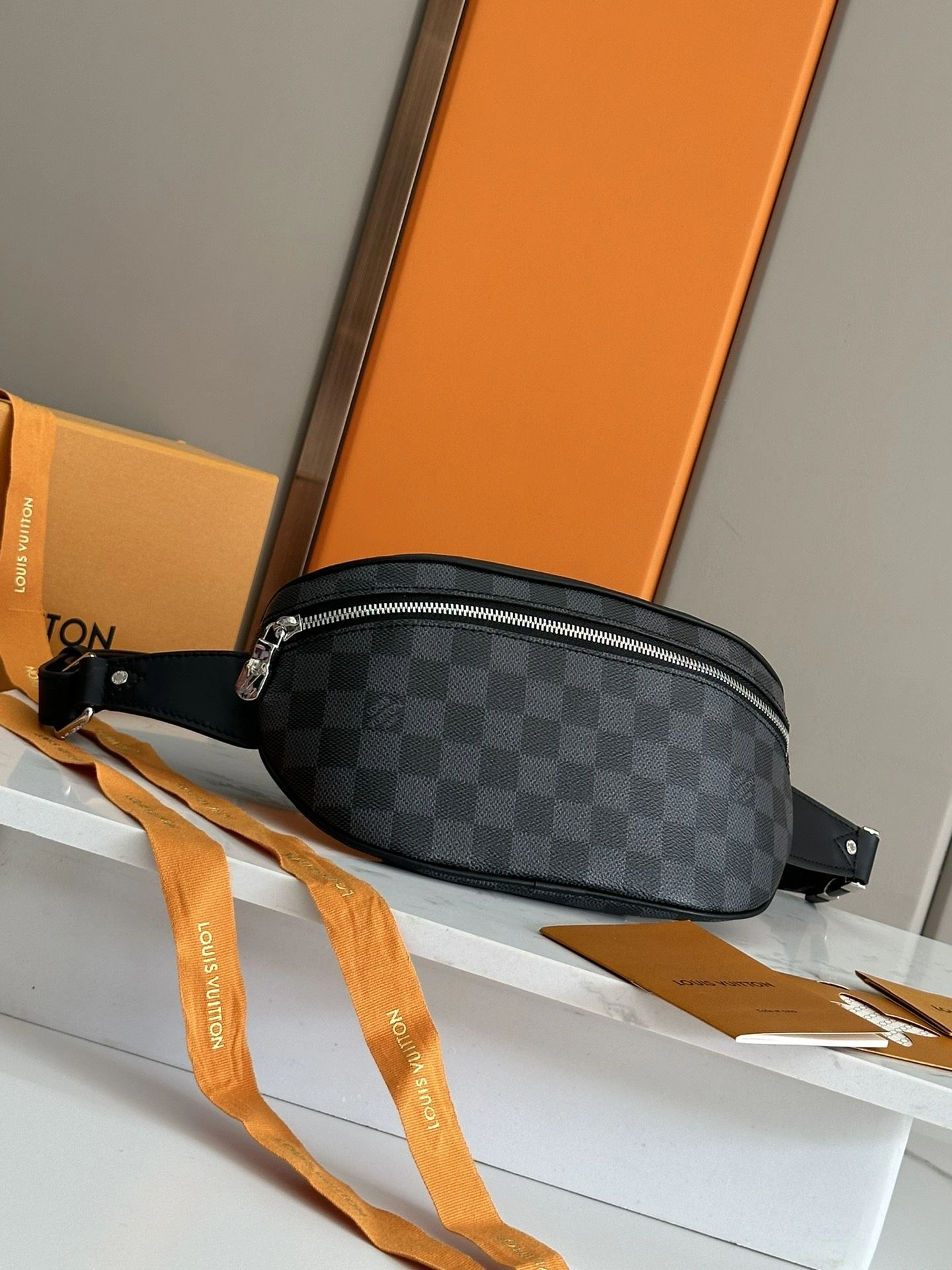 Mens Louis Vuitton Waist Chest Packs Elegant 91621