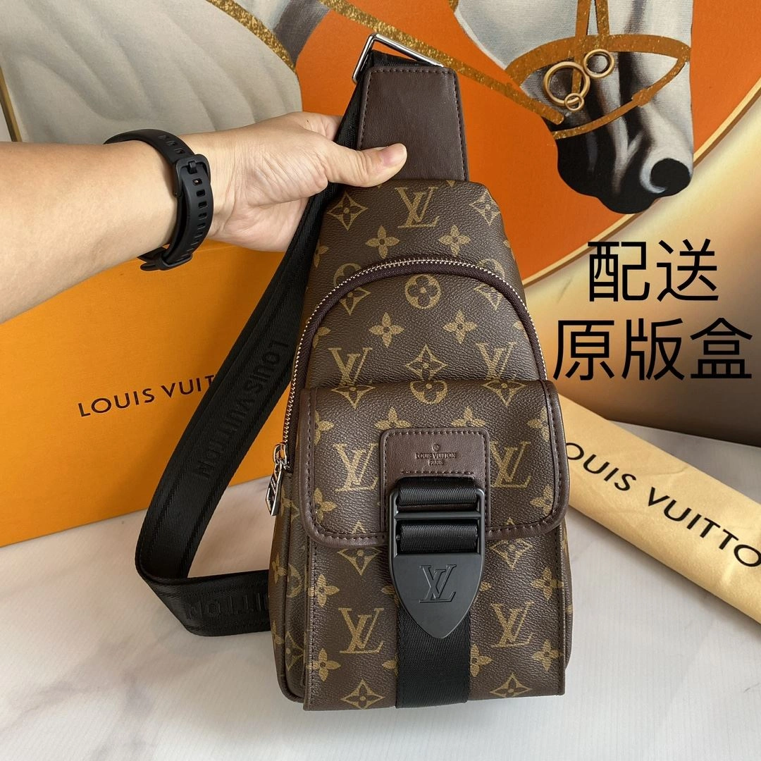 Mens Louis Vuitton Waist Chest Packs Classic 91653