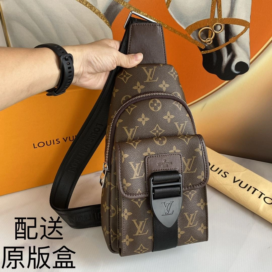 Mens Louis Vuitton Waist Chest Packs Classic 91653